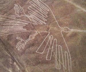 Puzzle Αεροφωτογραφία του ενός από τα στοιχεία, ένα πουλί, ένα μέρος της Nazca Lines στην έρημο Νάζκα, Περού